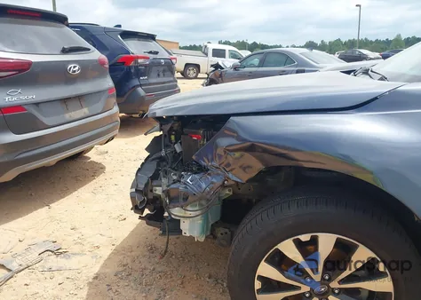 2017 Subaru Outback 2.5I Limited из США, поврежденный, VIN 4S4BSANC9H3294273